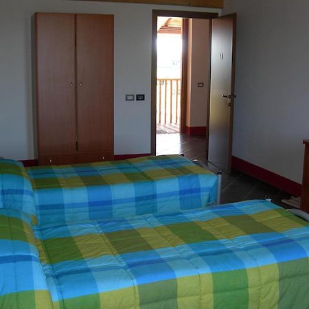 Cascina Maggia Guest House Бреша Стая снимка